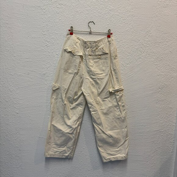 white distressed cargo pants - Picture 5 of 5